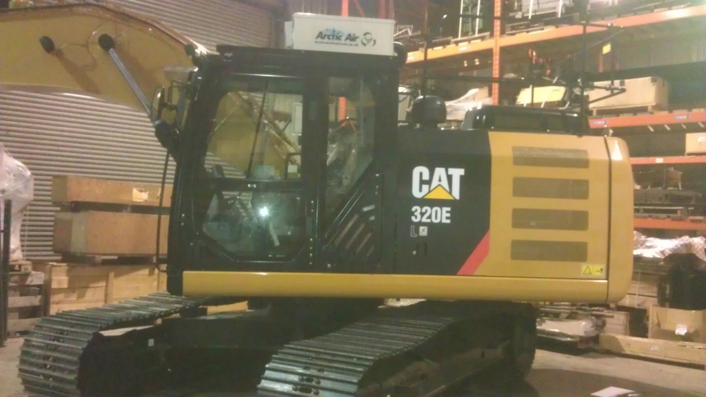 Caterpillar 320 with Arctic  Air  over pressure System